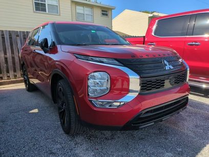 Used 2024 Mitsubishi Outlander SE