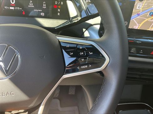 Certified 2023 Volkswagen ID.4 Pro S RWD image 17
