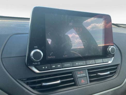 Used 2019 Nissan Altima 2.5 S FWD image 19