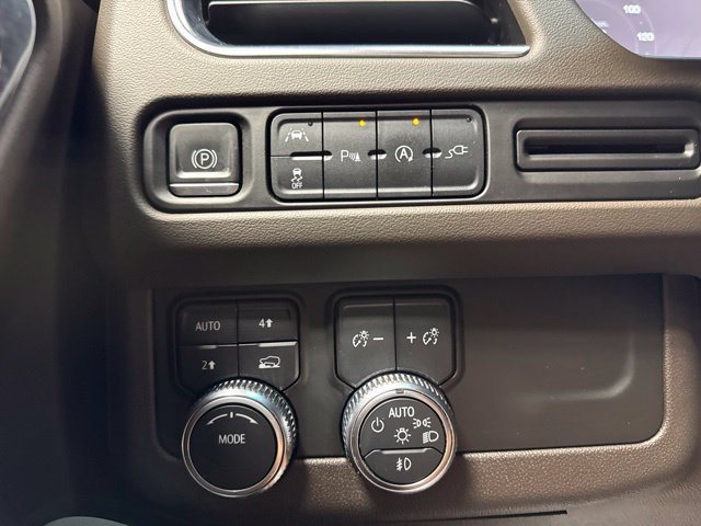 Used 2022 GMC Yukon XL SLT AWD/4WD image 10