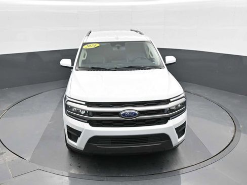 Used 2024 Ford Expedition XLT image 22