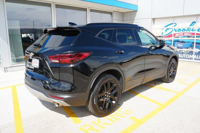 Used 2023 Chevrolet Blazer LT AWD/4WD image 33