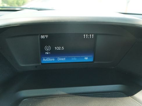 Used 2018 Ford Escape SE FWD image 16