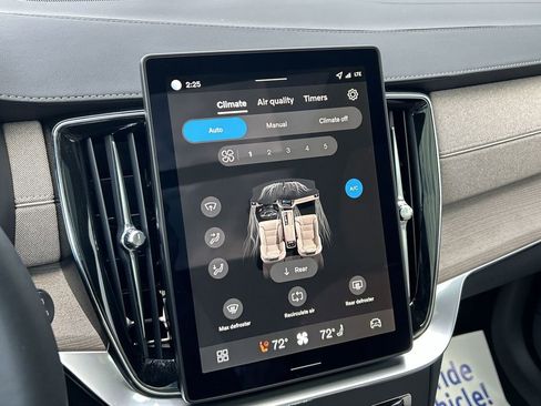 New 2026 Volvo XC90 B6 Ultra w/ Lounge Package image 21