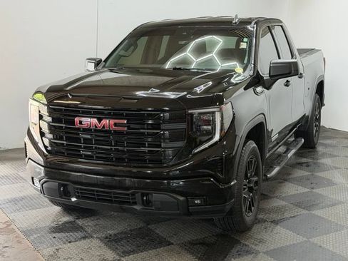 Used 2024 GMC Sierra 1500 Elevation AWD/4WD image 6