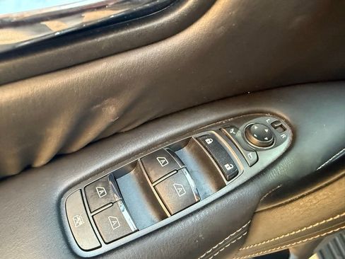 Used 2021 Nissan Armada Platinum w/ Captain's Chairs Package image 15