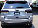 Used 2021 Jeep Grand Cherokee Limited image 4