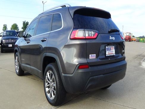Used 2020 Jeep Cherokee Latitude Plus w/ Cold Weather Group FWD image 8
