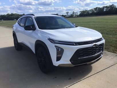 New 2025 Chevrolet Trax ACTIV w/ Driver Confidence Package