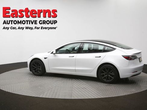 Used 2023 Tesla Model 3 Standard Range image 59