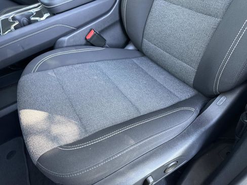 Used 2025 GMC Acadia Elevation image 22