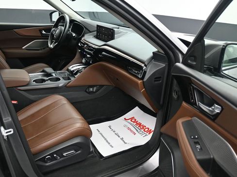 Used 2022 Acura MDX SH-AWD w/ Technology Package image 14