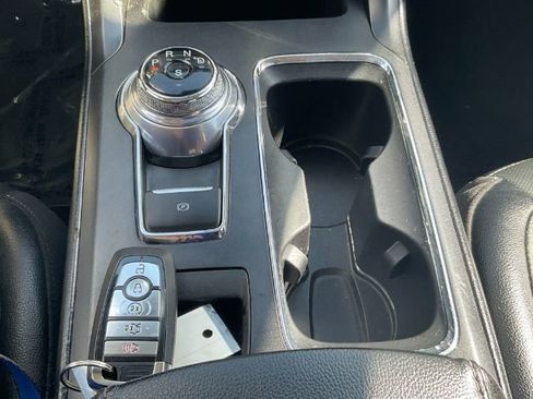 Used 2020 Ford Fusion Titanium AWD/4WD image 28