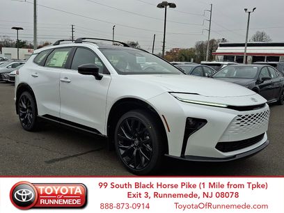 New 2025 Toyota Crown Signia