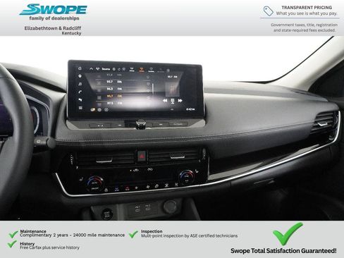 Used 2025 Nissan Rogue SL w/ Tech Package FWD image 20