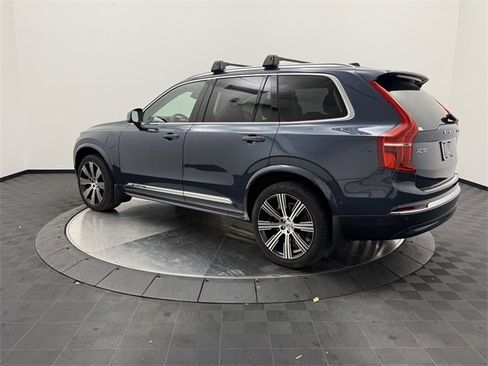 Certified 2024 Volvo XC90 T8 Ultimate w/ Protection Package Premier image 5