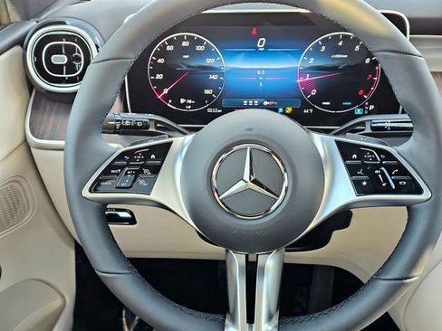 New 2026 Mercedes-Benz GLC 300 4MATIC image 31