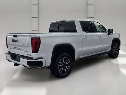 Used 2026 GMC Sierra 1500 AT4 w/ AT4 Premium Package AWD/4WD image 5