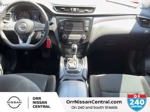 Used 2022 Nissan Rogue Sport S FWD image 15
