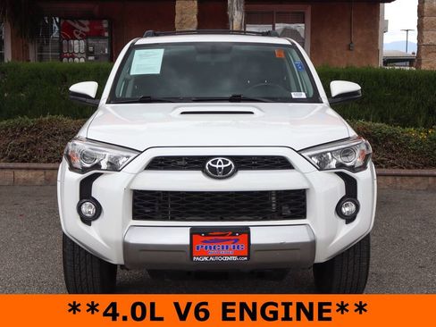 Used 2019 Toyota 4Runner TRD Off-Road AWD/4WD image 3