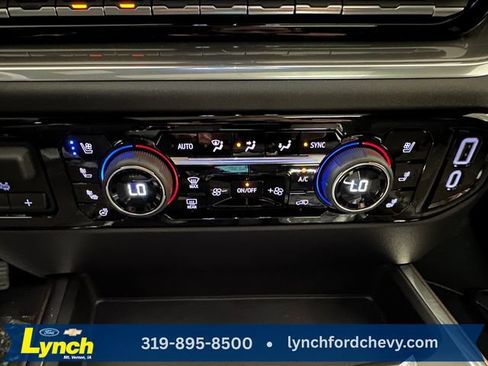 New 2026 Chevrolet Silverado 1500 High Country w/ Midnight Edition AWD/4WD image 15