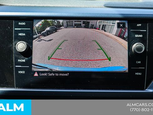 Used 2022 Volkswagen Taos SE FWD image 25