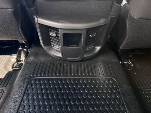 Used 2024 RAM 4500 Tradesman w/ Chrome Appearance Group image 26