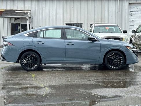 New 2026 Nissan Sentra SR image 3