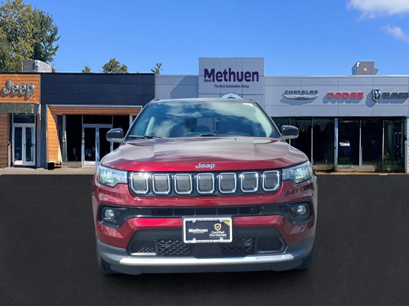 Used 2022 Jeep Compass Limited AWD/4WD image 10