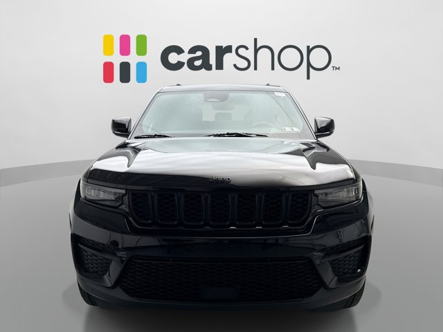 Used 2023 Jeep Grand Cherokee Altitude AWD/4WD image 8