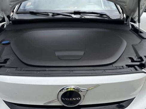 Used 2023 Volvo C40 P8 Recharge Ultimate w/ Protection Package Premier AWD/4WD image 8