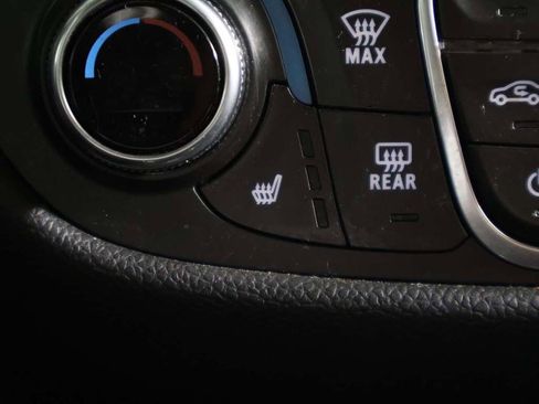 Used 2019 Chevrolet Equinox LT AWD/4WD image 41