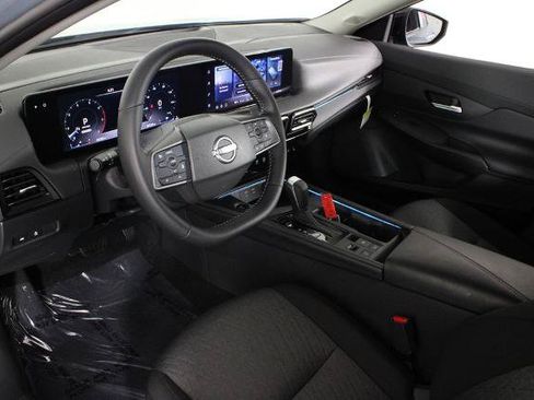 Certified 2026 Nissan Sentra SV w/ SV Convenience Package FWD image 19