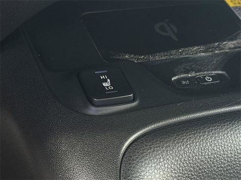 Certified 2025 Toyota Corolla XLE image 18