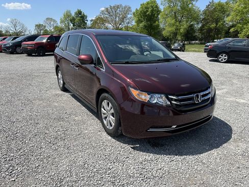 Used 2017 Honda Odyssey EX-L image 3