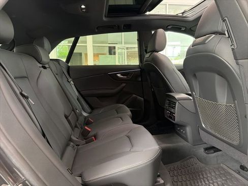 Used 2025 Audi Q8 Premium Plus AWD/4WD image 10