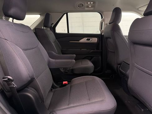 New 2026 Ford Explorer Active image 30