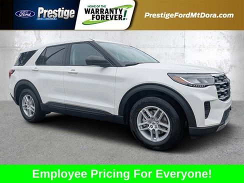 New 2026 Ford Explorer Active RWD image 1