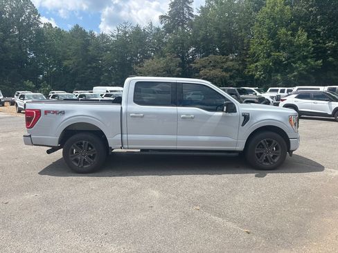 Used 2021 Ford F150 XLT w/ Equipment Group 302A High AWD/4WD image 4