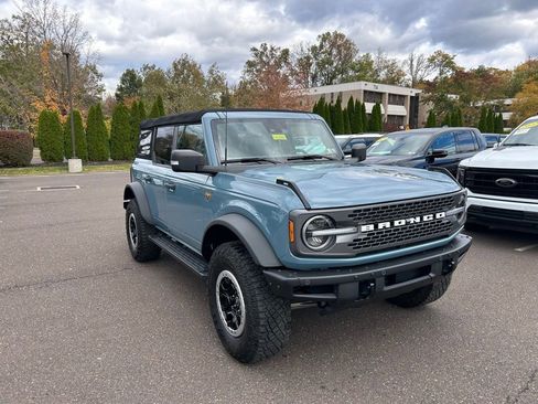 Certified 2021 Ford Bronco Badlands image 3