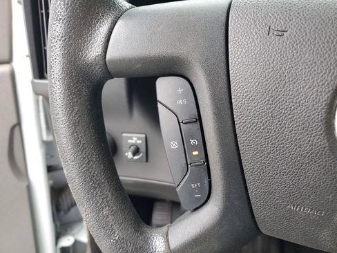 Used 2019 Chevrolet Express 3500 w/ Power Convenience Package RWD image 15