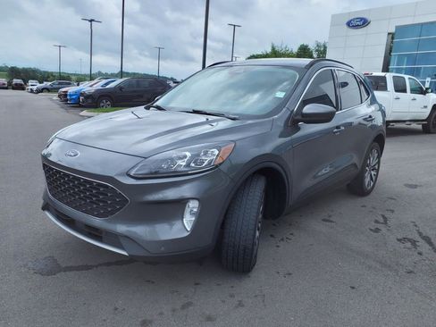 Used 2022 Ford Escape Titanium image 7