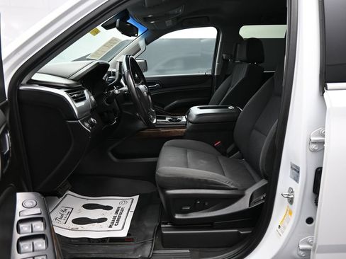 Used 2020 Chevrolet Tahoe LS RWD image 9