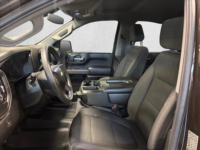 Used 2019 Chevrolet Silverado 1500 Custom w/ Custom Value Package RWD image 11