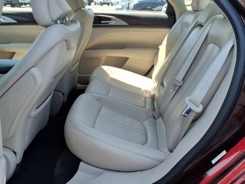 Used 2017 Lincoln MKZ Select w/ Select Plus Package FWD image 5
