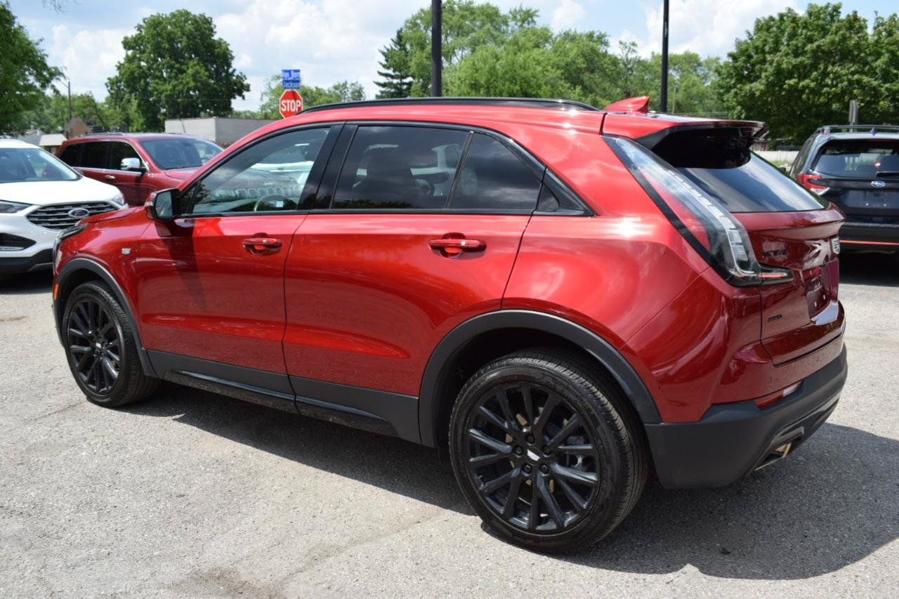 Used 2023 Cadillac XT4 Sport w/ LPO, Onyx Lite Package AWD/4WD image 8