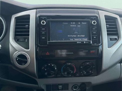 Used 2015 Toyota Tacoma TRD Pro image 26