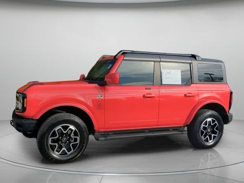 Certified 2024 Ford Bronco Outer Banks image 14