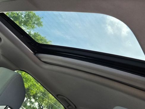 Used 2018 Honda CR-V EX image 19