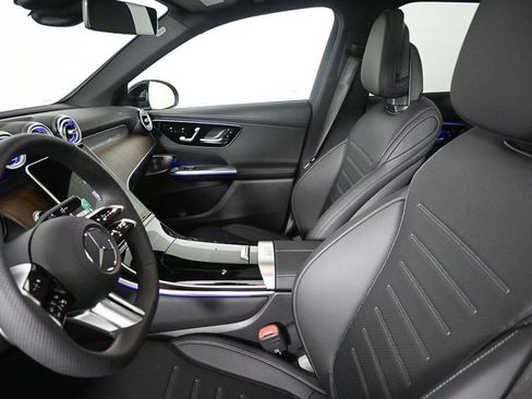 New 2025 Mercedes-Benz GLC 300 GLC 300 image 7